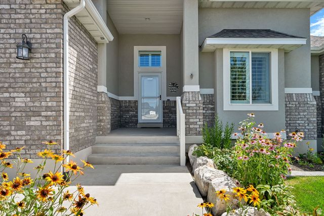 731 S 3050 W, Syracuse, UT 84075