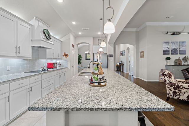 8933 Winding Way, Godley, TX 76044