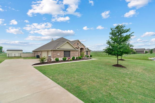 8933 Winding Way, Godley, TX 76044