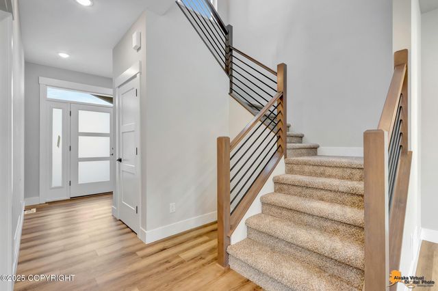 8869 Chalk Hill Loop, Anchorage, AK 99502