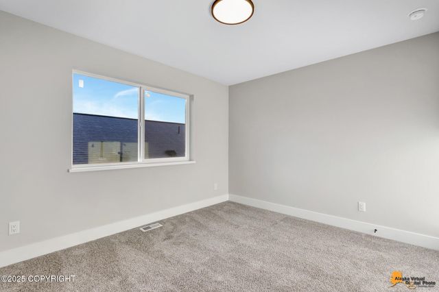 8869 Chalk Hill Loop, Anchorage, AK 99502