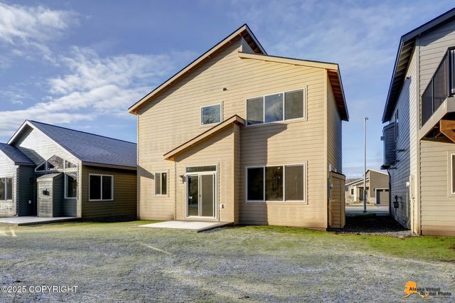 8869 Chalk Hill Loop, Anchorage, AK 99502