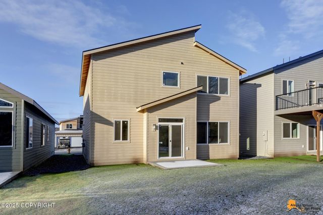 8869 Chalk Hill Loop, Anchorage, AK 99502