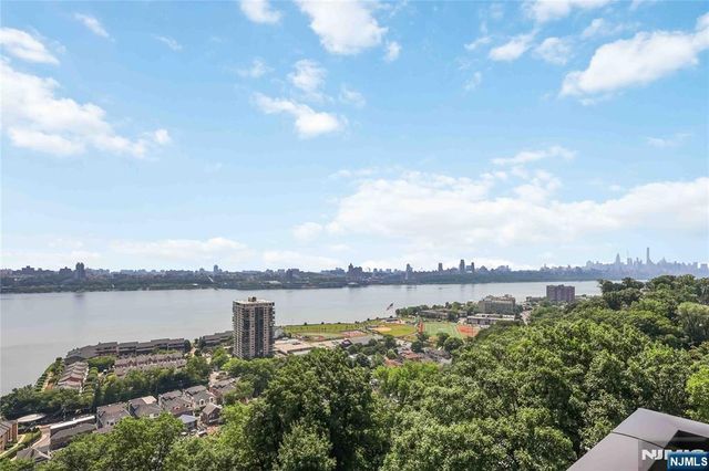 1 Horizon Road 1001, Fort Lee, NJ 07024