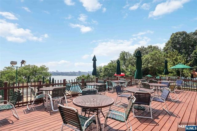 1 Horizon Road 1001, Fort Lee, NJ 07024