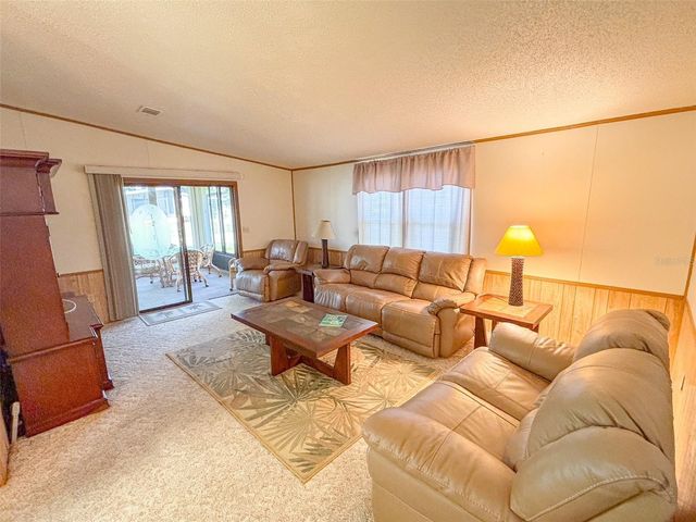 2804 WEKIVA ROAD, Tavares, FL 32778