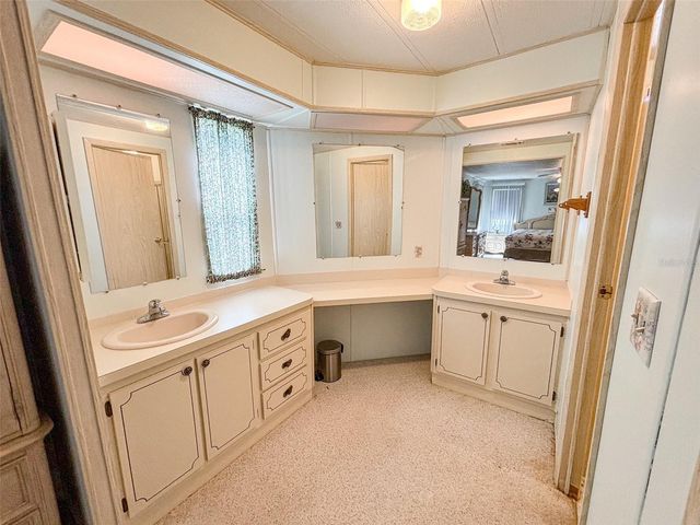 2804 WEKIVA ROAD, Tavares, FL 32778