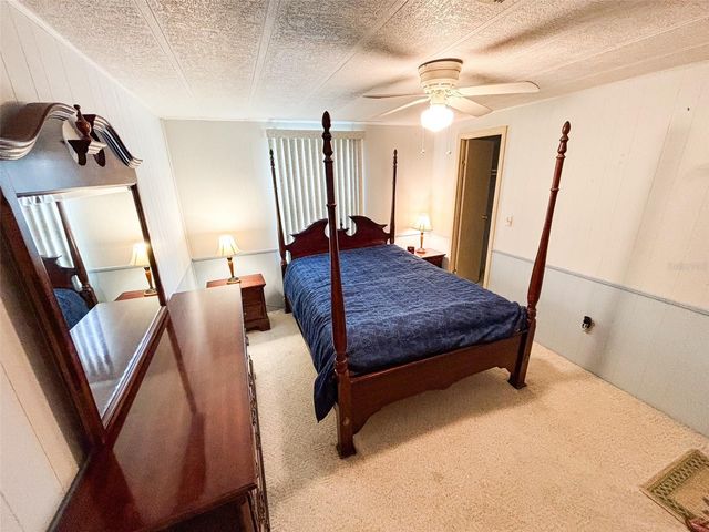 2804 WEKIVA ROAD, Tavares, FL 32778