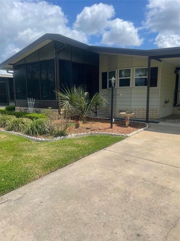 2804 WEKIVA ROAD, Tavares, FL 32778