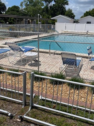 2804 WEKIVA ROAD, Tavares, FL 32778