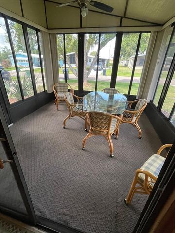 2804 WEKIVA ROAD, Tavares, FL 32778