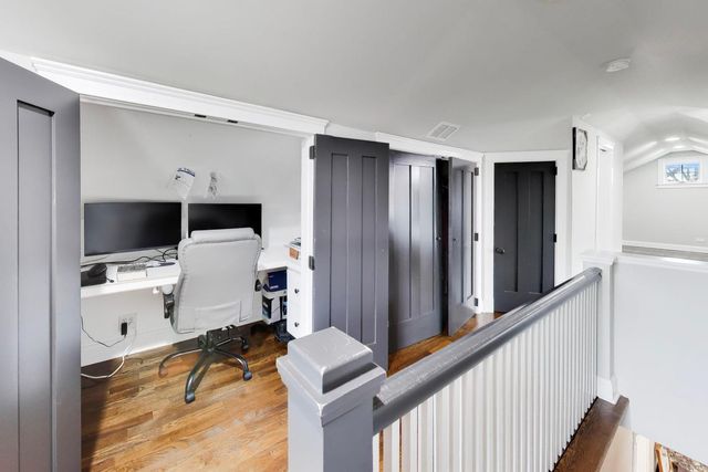 274 N Oak Street, Elmhurst, IL 60126