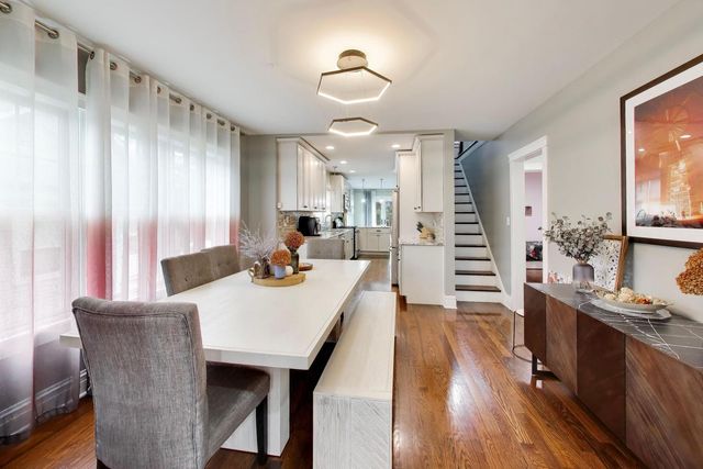 274 N Oak Street, Elmhurst, IL 60126