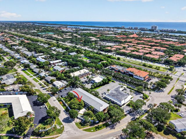 91 Willow Road 104, Tequesta, FL 33469