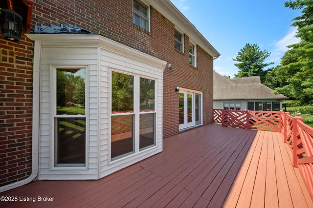 4503 Wolfspring Dr, Louisville, KY 40241