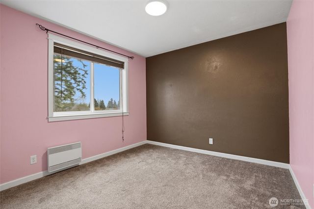 19855 Stavanger Loop NE, Poulsbo, WA 98370