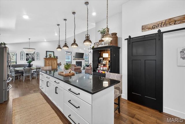 8104 Brickyard Hill Road, Worden, IL 62097