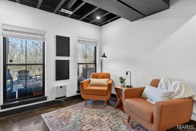 8104 Brickyard Hill Road, Worden, IL 62097