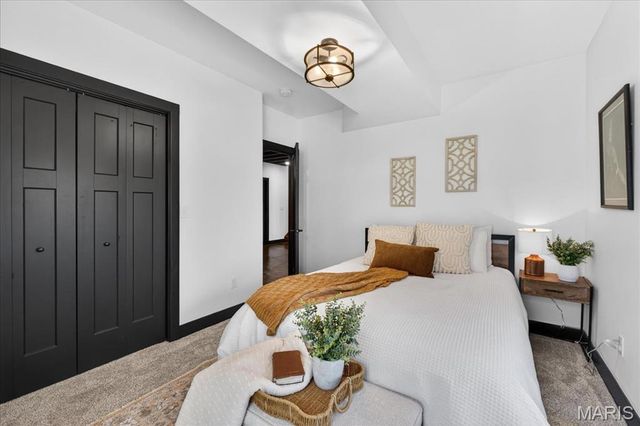 8104 Brickyard Hill Road, Worden, IL 62097