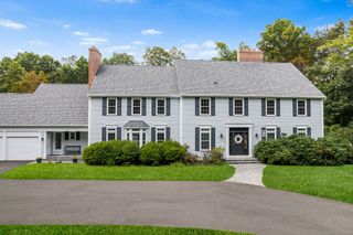 275 Talcott Notch Road, Farmington, CT 06032