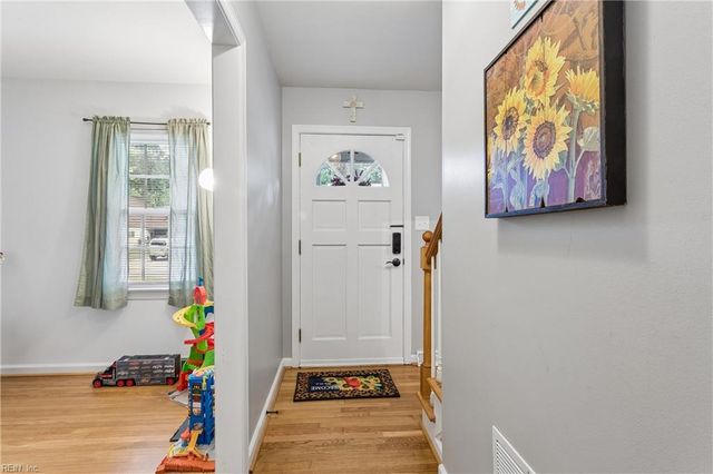 113 Wilderness RD, Hampton, VA 23669