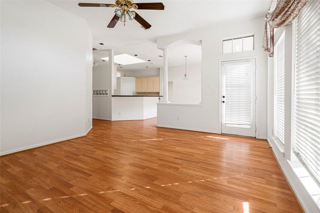 3133 Moonlit Lake Circle, League City, TX 77573