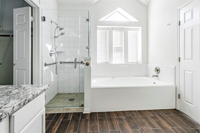 3133 Moonlit Lake Circle, League City, TX 77573