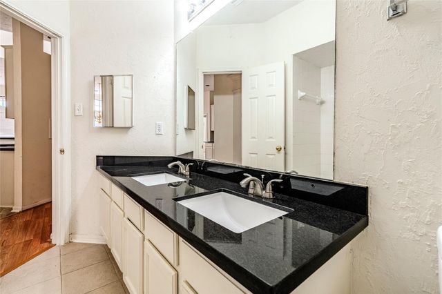 3133 Moonlit Lake Circle, League City, TX 77573