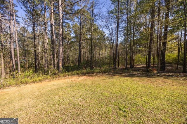 524 King Road, Forsyth, GA 31029