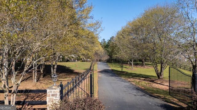 524 King Road, Forsyth, GA 31029