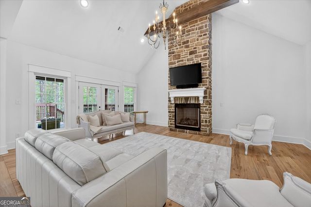 524 King Road, Forsyth, GA 31029