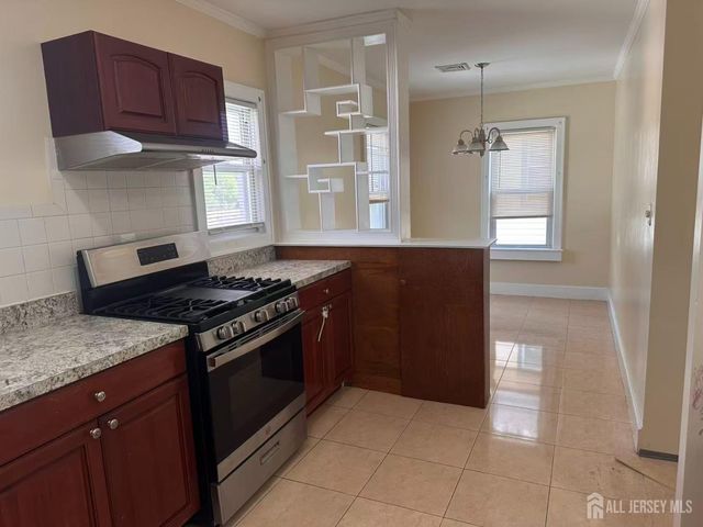 122 South Lincoln Avenue, Middlesex, NJ 08846