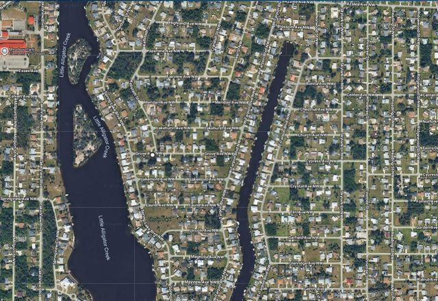 621 GROVE AVENUE NW, Port Charlotte, FL 33952