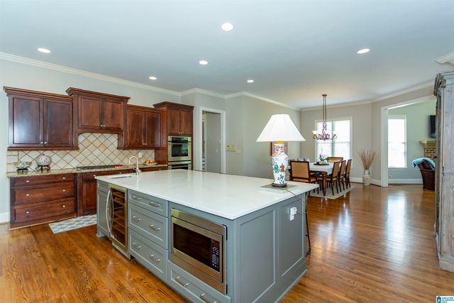 1572 WOODRIDGE PLACE, Vestavia Hills, AL 35216