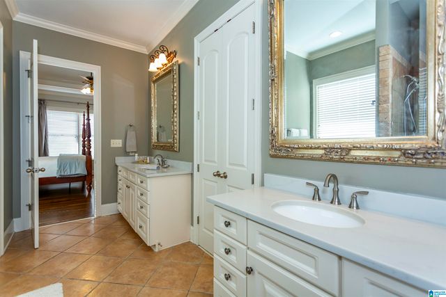 1572 WOODRIDGE PLACE, Vestavia Hills, AL 35216