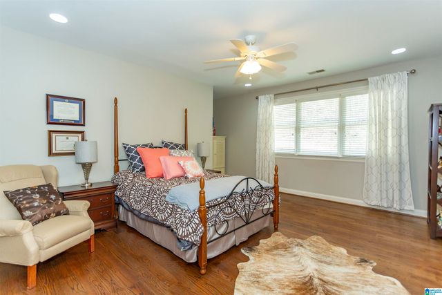1572 WOODRIDGE PLACE, Vestavia Hills, AL 35216