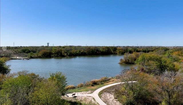 8613 Wildwest Drive, Fort Worth, TX 76131