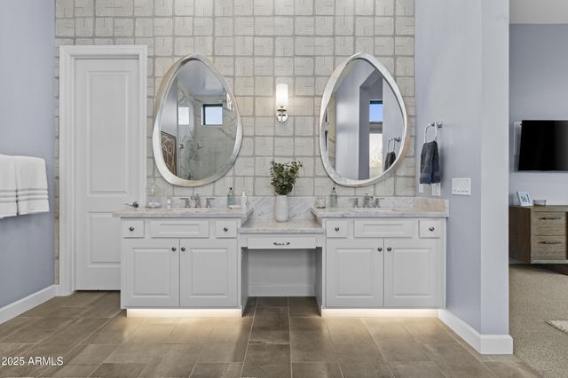 8316 E SAND FLOWER Drive, Scottsdale, AZ 85266