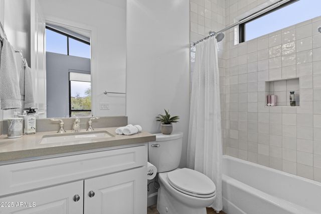 8316 E SAND FLOWER Drive, Scottsdale, AZ 85266