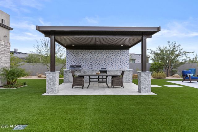 8316 E SAND FLOWER Drive, Scottsdale, AZ 85266