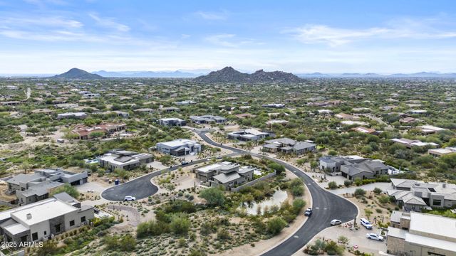 8316 E SAND FLOWER Drive, Scottsdale, AZ 85266