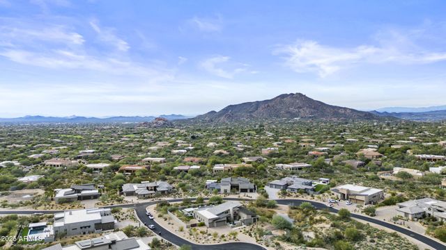 8316 E SAND FLOWER Drive, Scottsdale, AZ 85266