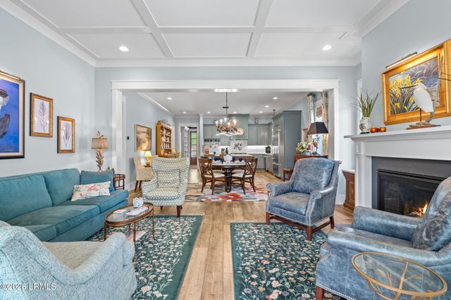 216 Coosaw Point Blvd, Beaufort, SC 29907