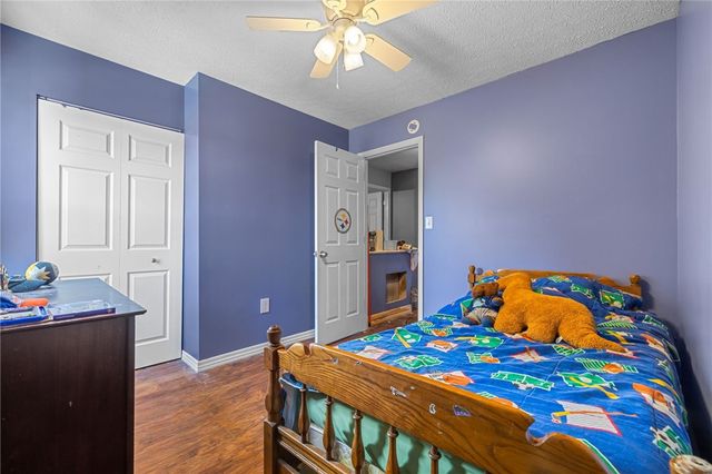515 Cresthaven Dr, Plum Boro, PA 15239