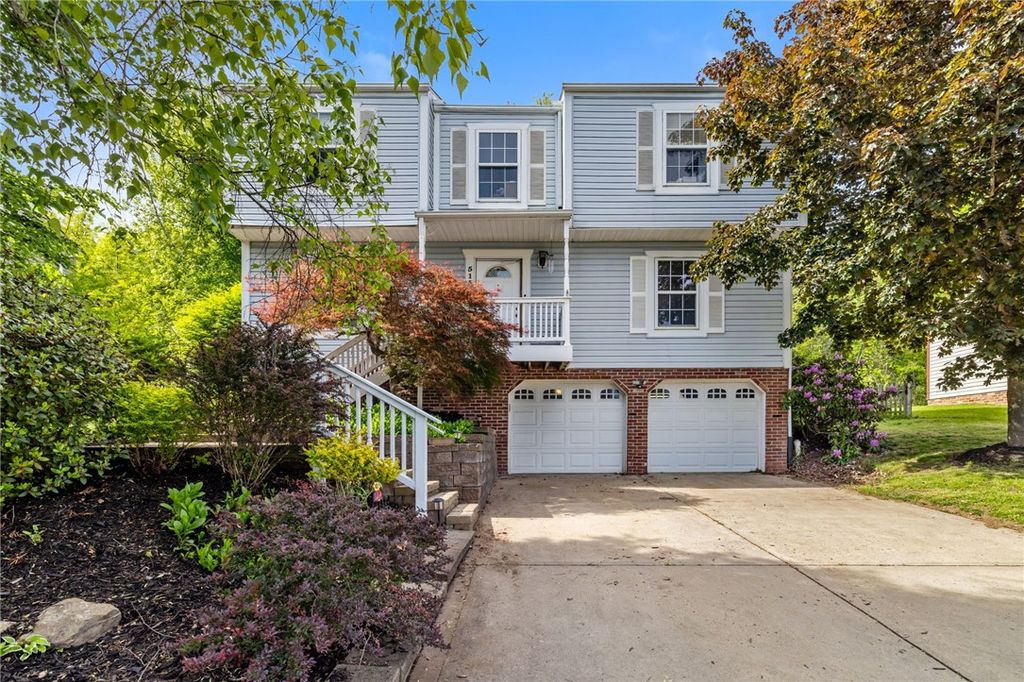 515 Cresthaven Dr, Plum Boro, PA 15239