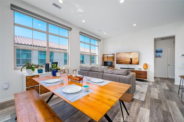 138 Nature Walk, Irvine, CA 92618
