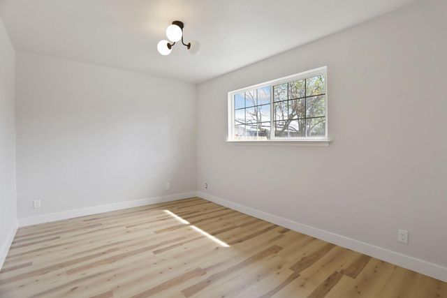 8734 Hermosa Ct, Stockton, CA 95210