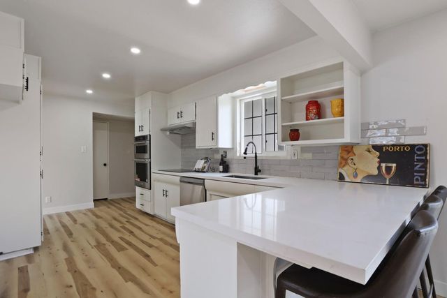 8734 Hermosa Ct, Stockton, CA 95210