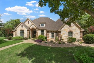 1195 Autumn Oaks Circle, China Spring, TX 76633