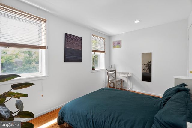 427 QUEEN ST, Philadelphia, PA 19147